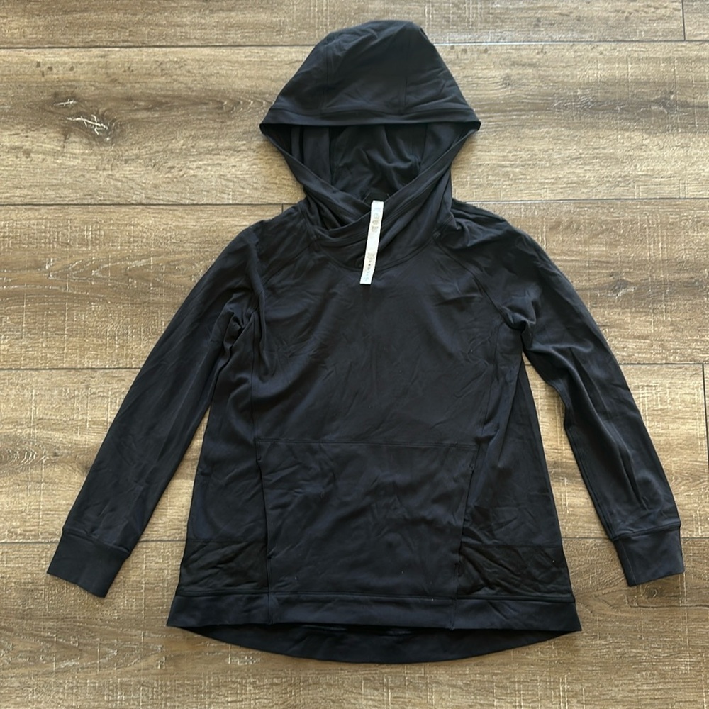Lululemon Hoodie with pockets